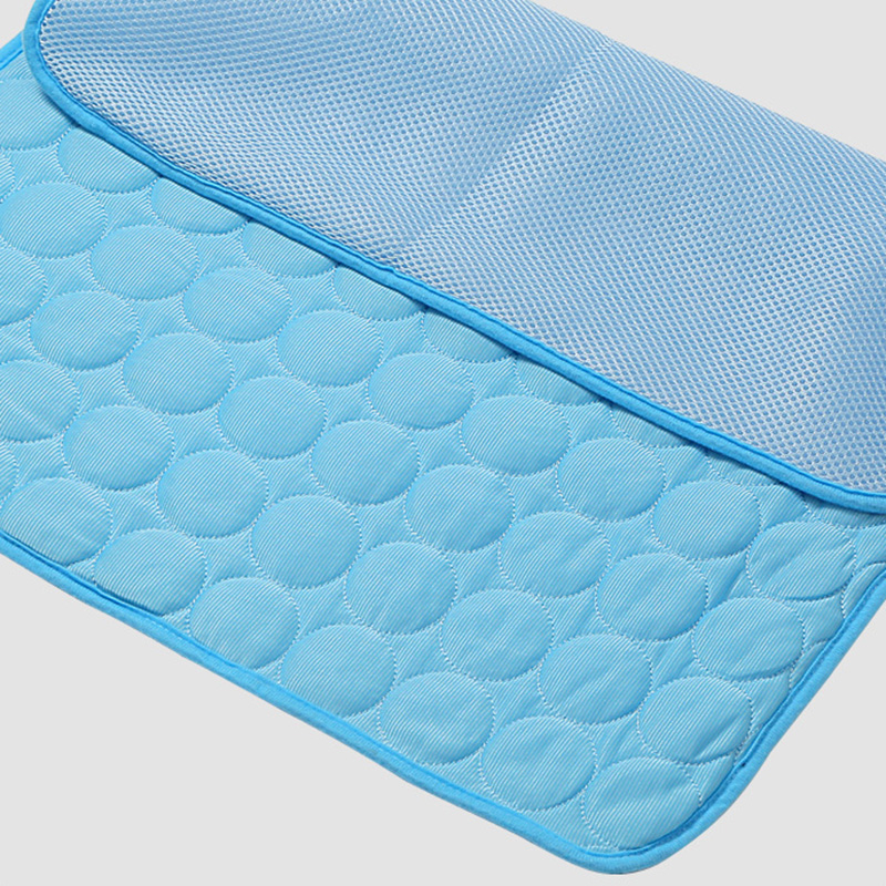 Koelmat voor huisdieren, zomer - Cooling Blanket Hot Sleepers recensie en prijs