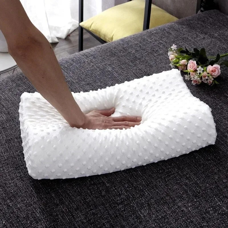 ​ ​ Slaapkussen van traagschui - Memory Foam Orthopedic Pillow Neck Pain recensie en prijs
